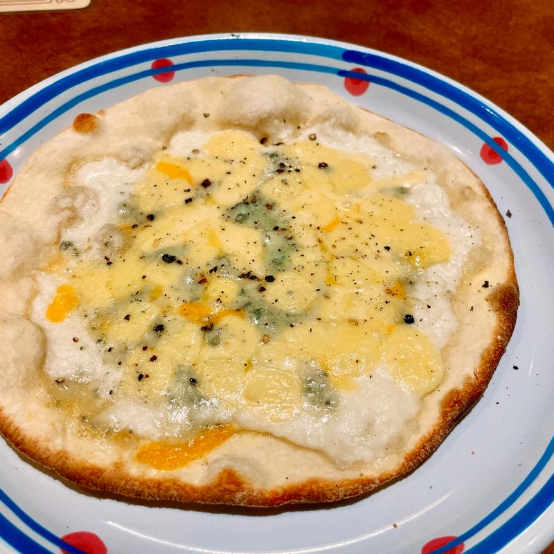 スモール　クワトロフォルマッジ(ジョリーパスタ 沢良宜店)