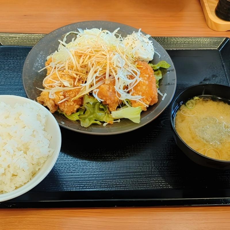 油淋鶏定食(からやま 茨木耳原店)