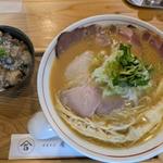 骨肉中華そば(中華そば 肴 yamago(ヤマゴ))