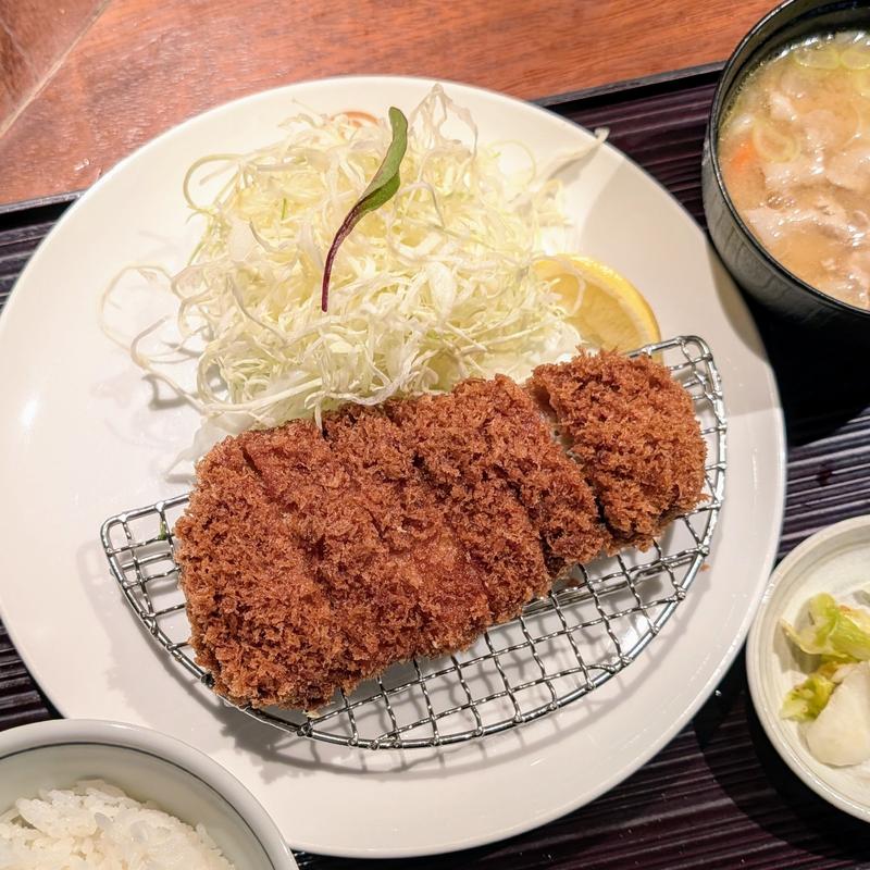 黒豚ロースかつ膳(とんかつ まい泉 青山本店売店)