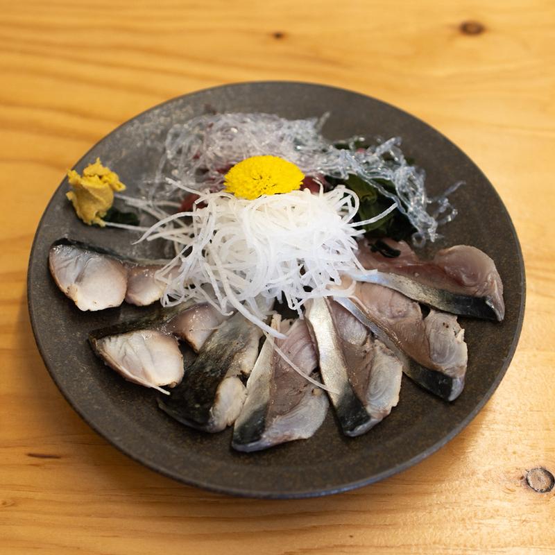 炙りしめさば(海鮮めし処 酒処 大衆富士食堂)