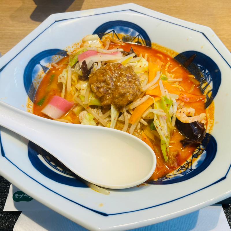 夏辛ちゃんぽん(リンガーハット 天神今泉店)