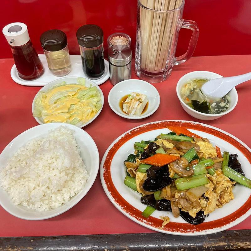 豚肉ときくらげの卵炒め定食(まんぷく亭)