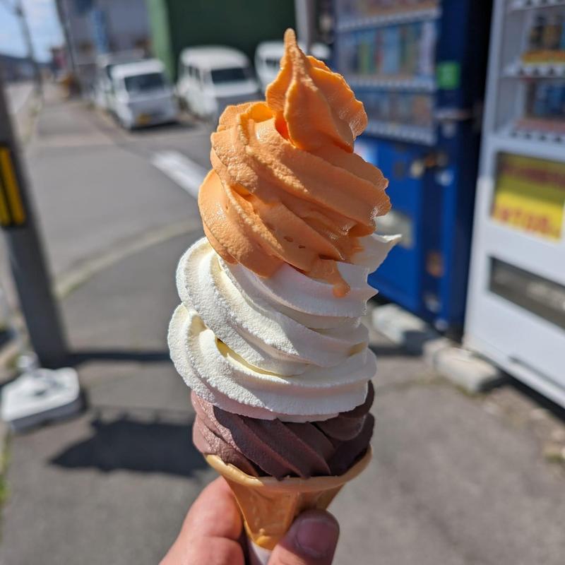 ソフトクリーム(ベストフレンド 日の出店)