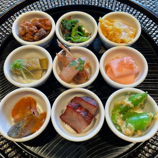 季節の前菜盛り合わせ(chinois蓮歩)