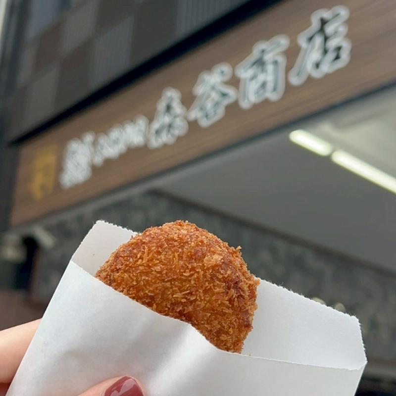 神戸森谷のコロッケ(本神戸肉 森谷商店 元町本店)