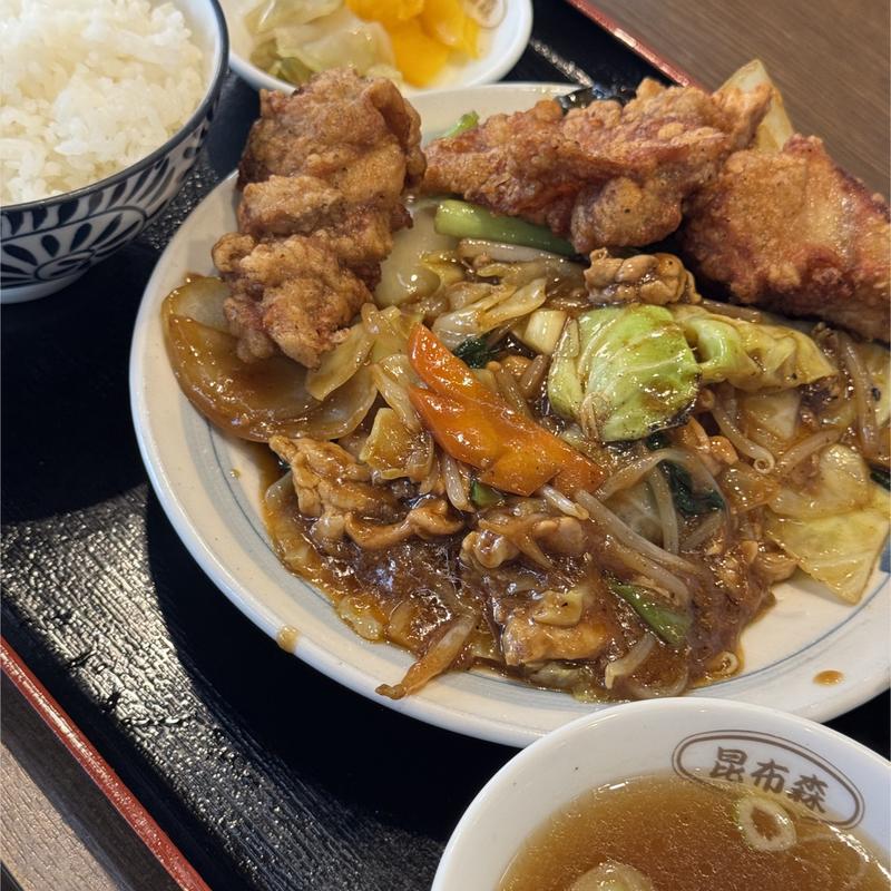 ホイコーロー＋唐揚げ3個定食(昆布森)