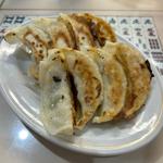 焼き餃子(新味覚 本店 （しんみかく）)