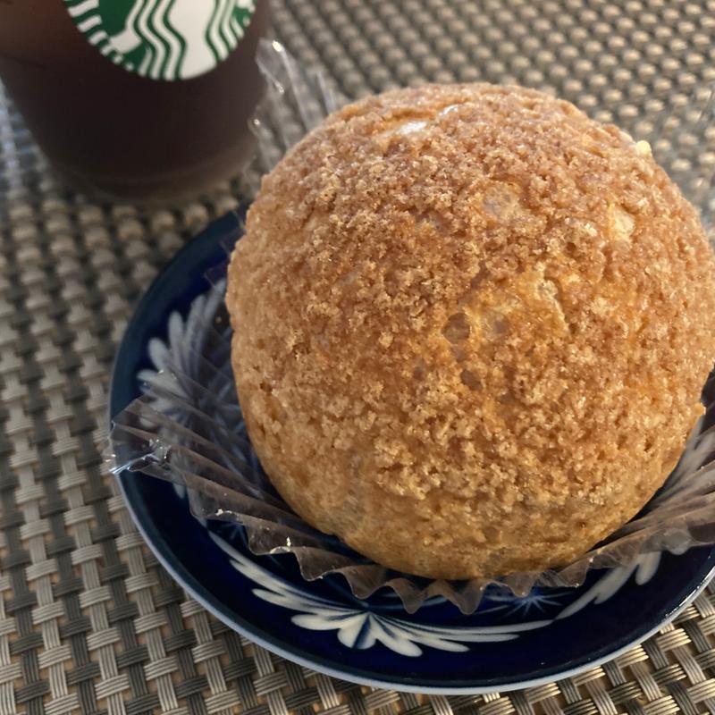 プレミアムカスタードシュー(シャトレーゼ 川口里店)