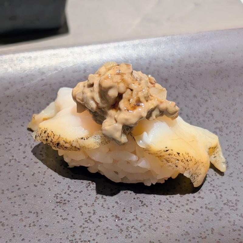 真つぶ貝(立食い鮨 鮨川)