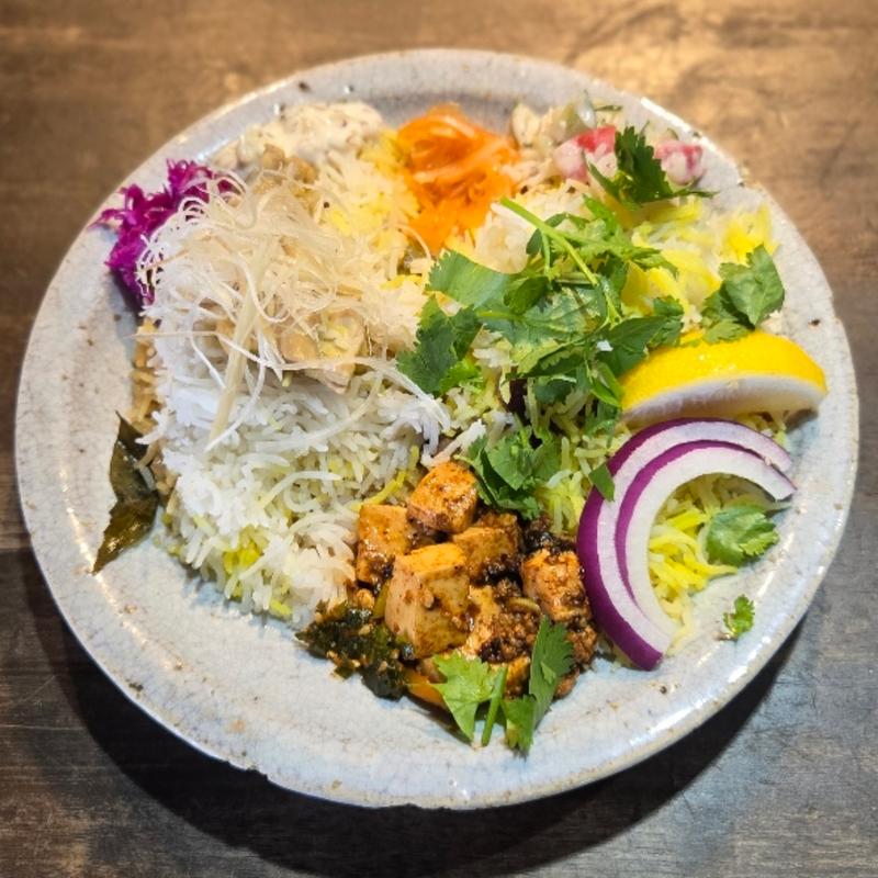 合盛り 鯛出汁チキンビリヤニ マトンビリヤニ(INDIA GATE)