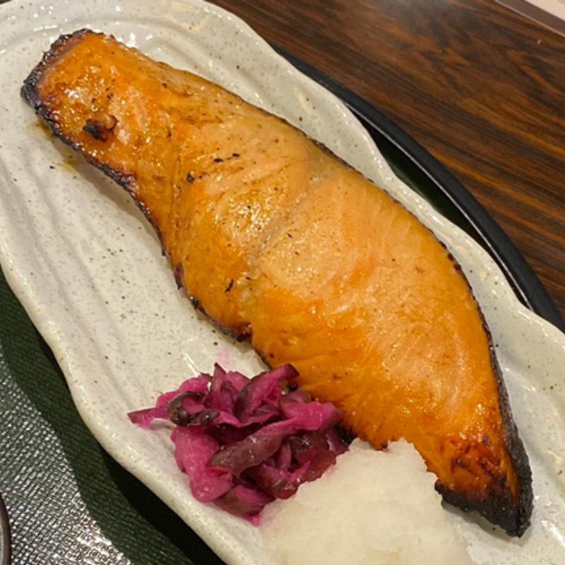 大切り銀さけ定食(鮭山マス男商店 桜木店 )