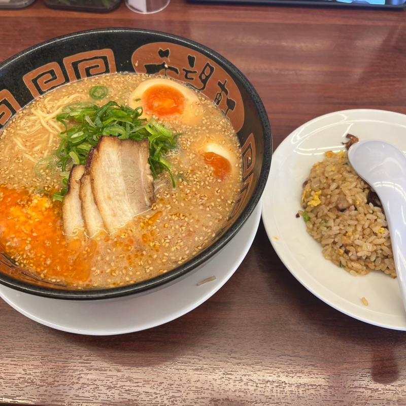 ごま味噌ラーメンおさえ+ミニチャーハンセット(希望軒 箕面店)