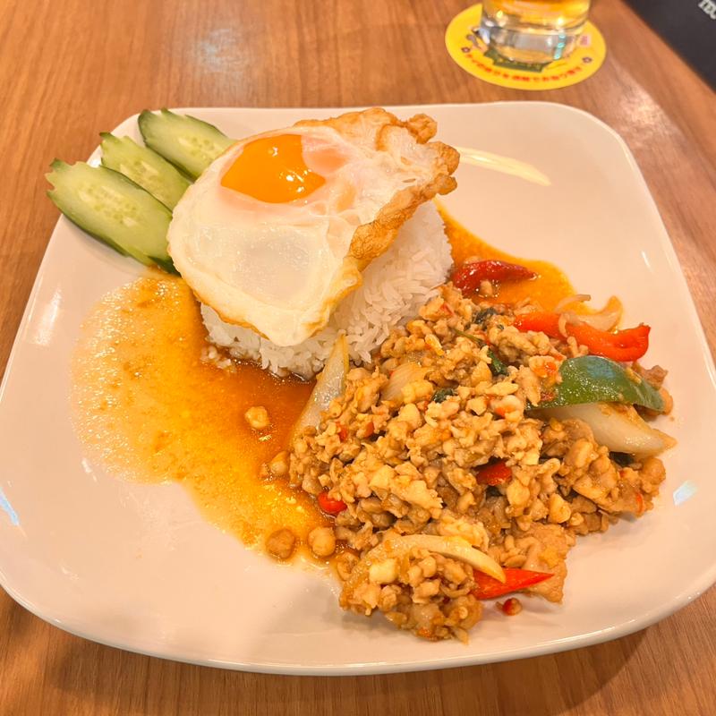 ガパオライス(タイ料理研究所 エキュート赤羽みなみ店(タイ料理))