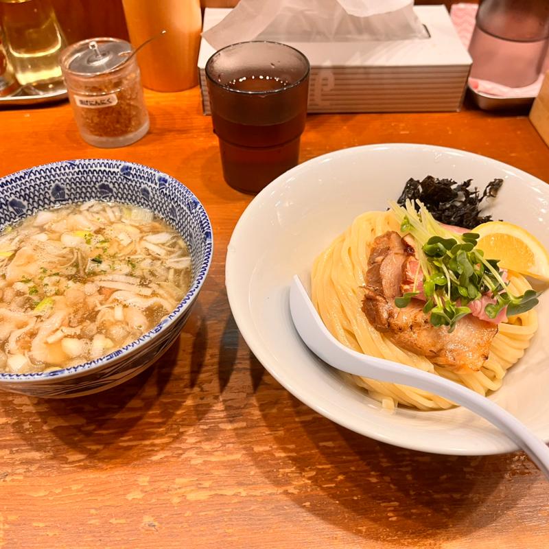ガーリック塩つけ麺(中華そば つけ麺 百日紅 新宿店)