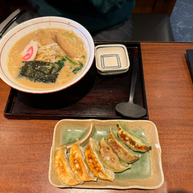 (爆裂石焼らーめん 一兆 つくば並木店 )