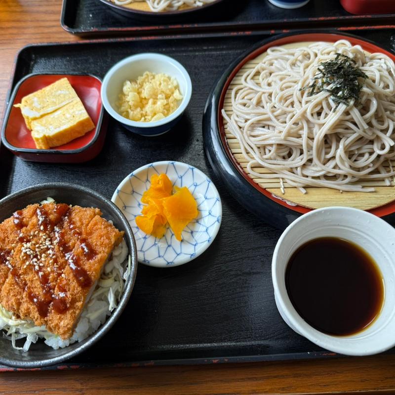 (お食事処 やまじん)