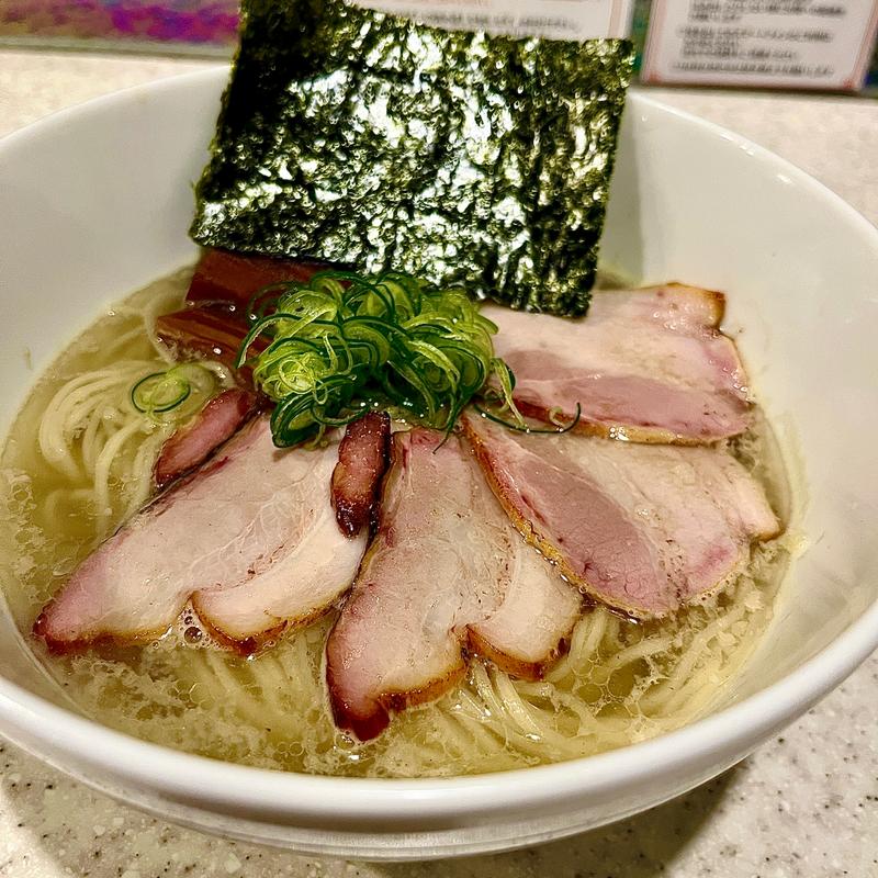 氷見煮干しのしおらぅめん(らぅめん考房ありがた屋)