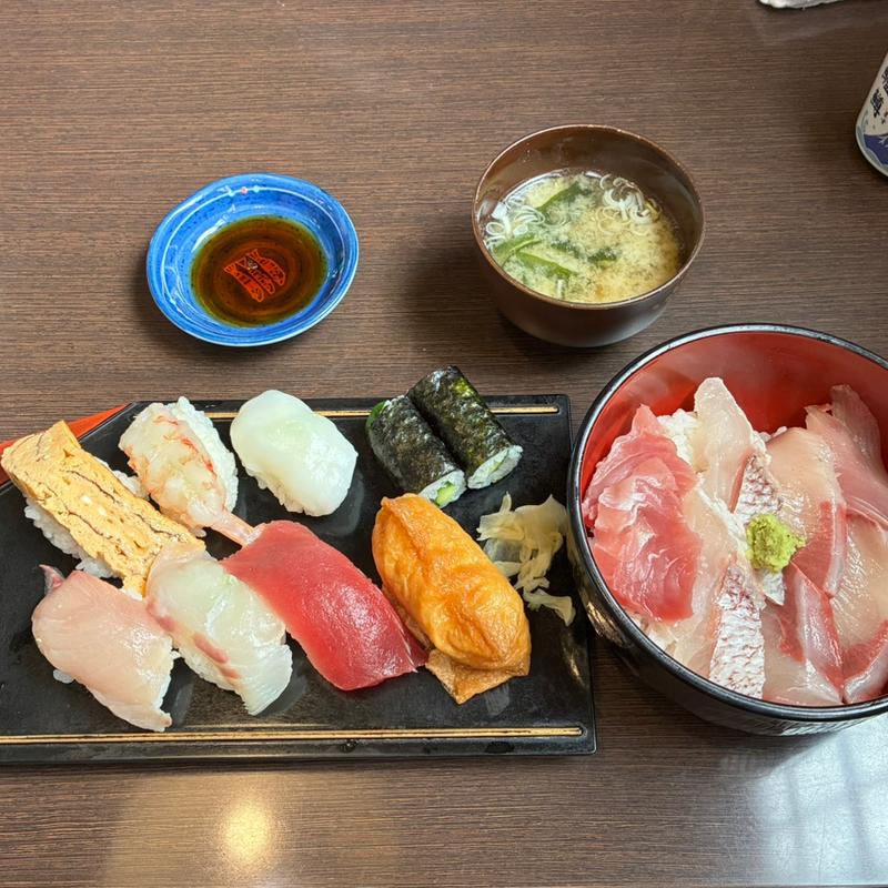 ランチセット　一人前＋ミックス丼(よこ田)