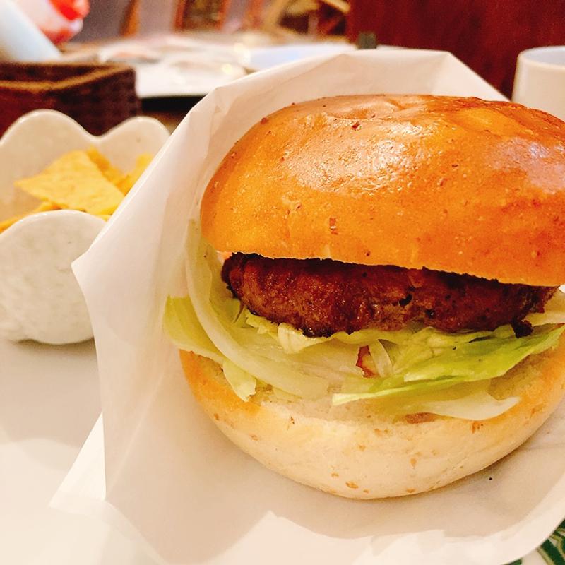 ハンバーガー(クスコカフェ （Cusco Cafe）)