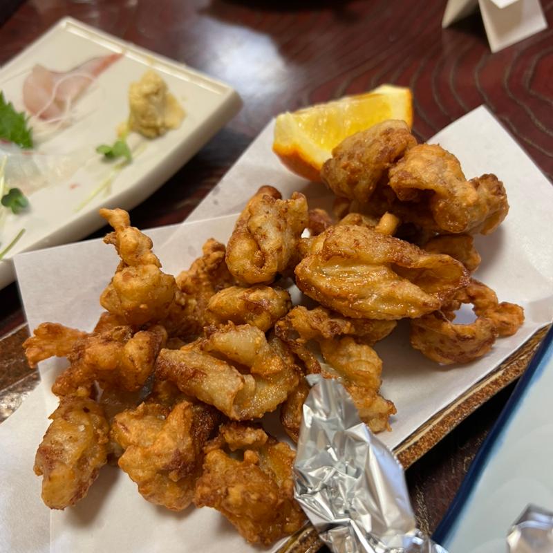 鶏の皮の唐揚げ(錦寿司 )