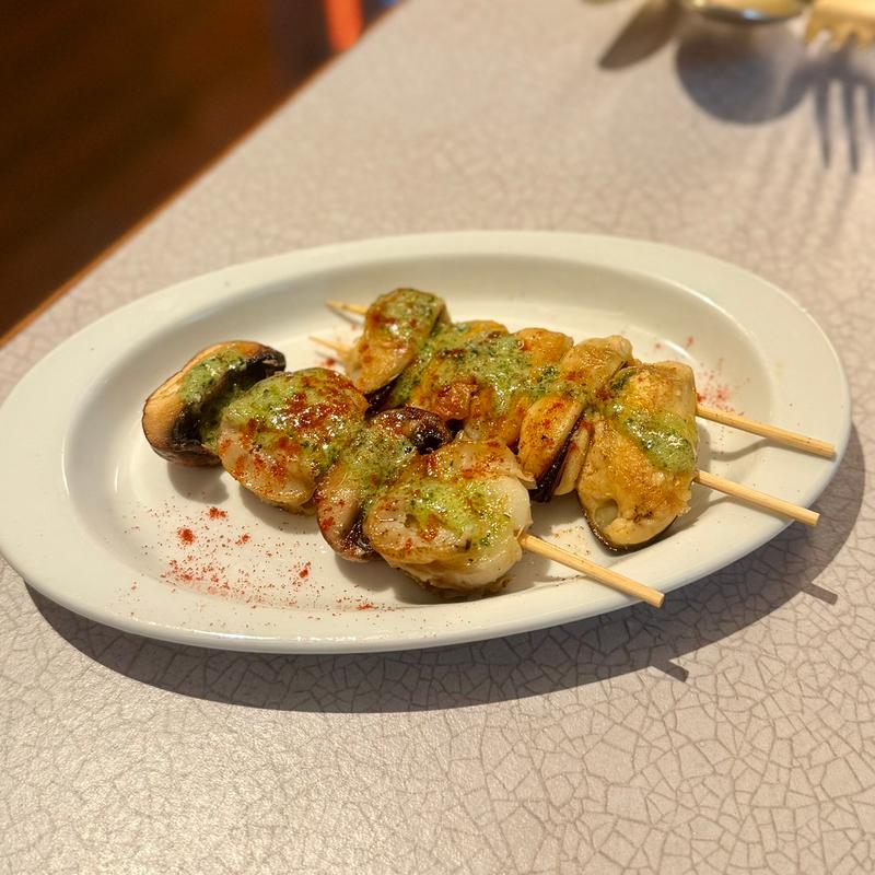 スペイン串　ムール貝のガーリックバター＆ホタテとマッシュルーム(ＰｉＮＣＨＯ！ 鉄板スペイン串)