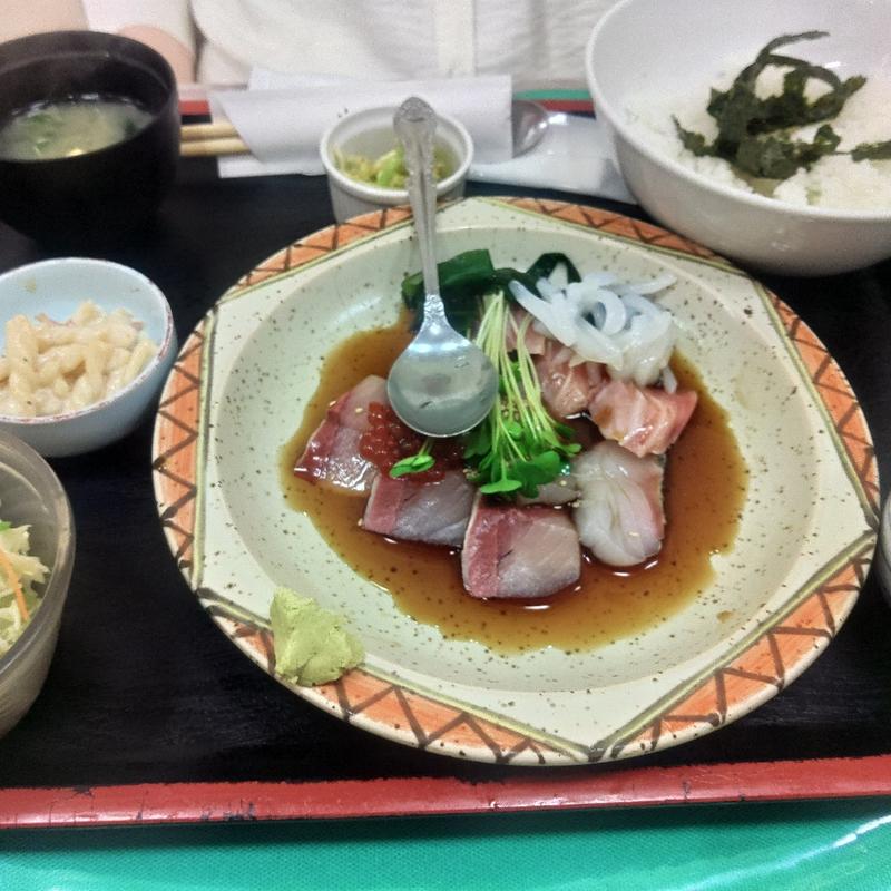 海鮮丼(大衆割烹 まさ味)