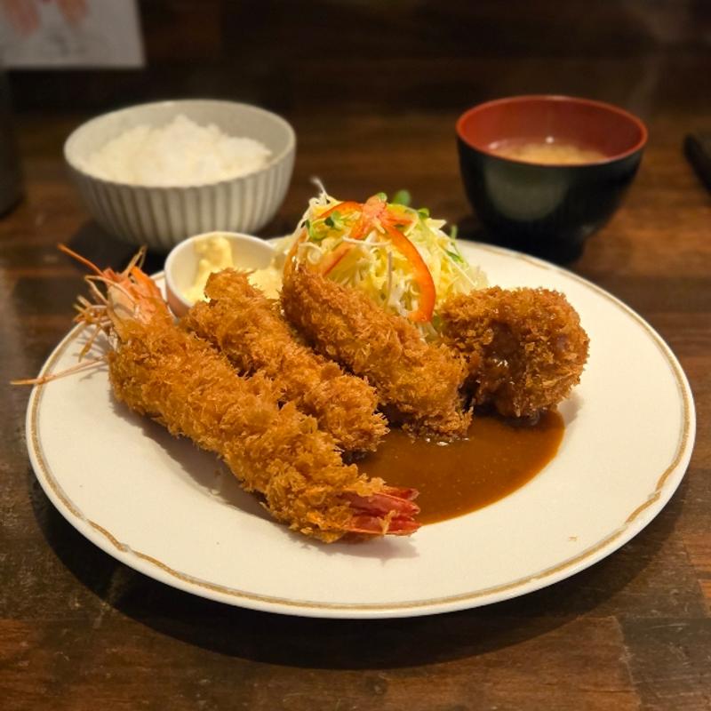 ミックスフライランチ(洋食 SAEKI)