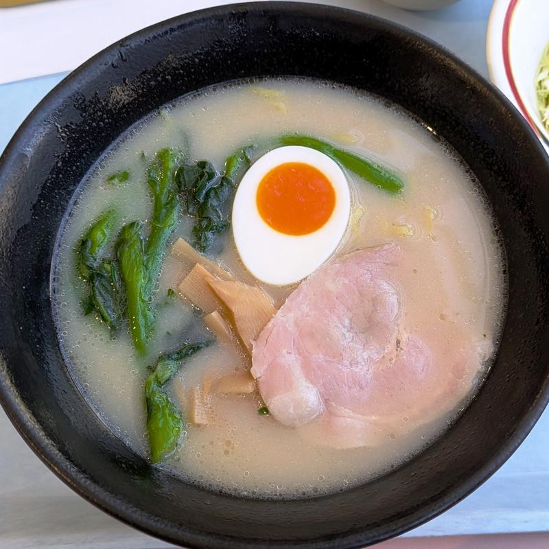 こく旨！白湯ラーメン(東京科学大学つばめ生協すずかけ台食堂)