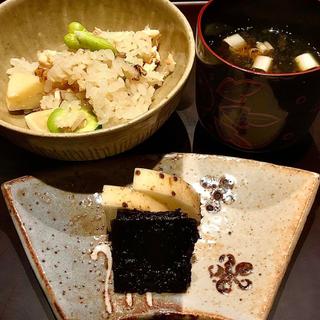 ごはん 赤だし 香の物(御料理 辻)