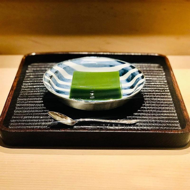 お菓子とお茶(御料理 辻)