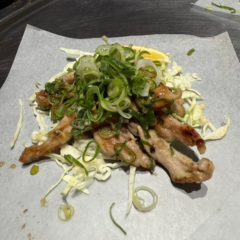 せせりのネギ塩焼き(上越高田 鉄板焼居酒屋Jyu2)