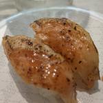 焼とろサーモンレアステーキ(はま寿司 関内セルテ店)