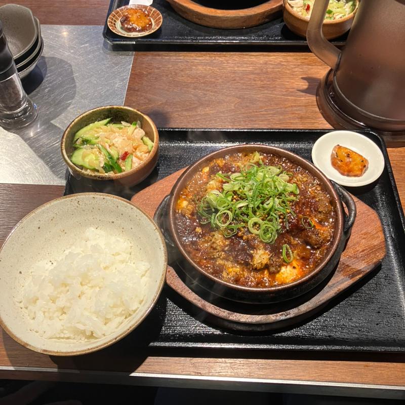 くずし麻婆豆腐定食(万両 肥後橋店 （マンリョウ）)