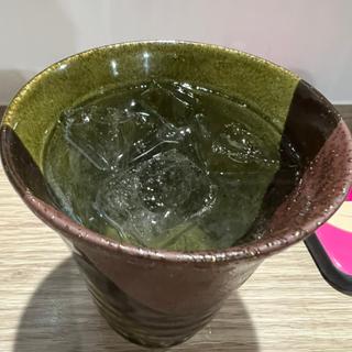 鳥の刺し身盛り合わせ(炭火焼鳥ハチイチ)