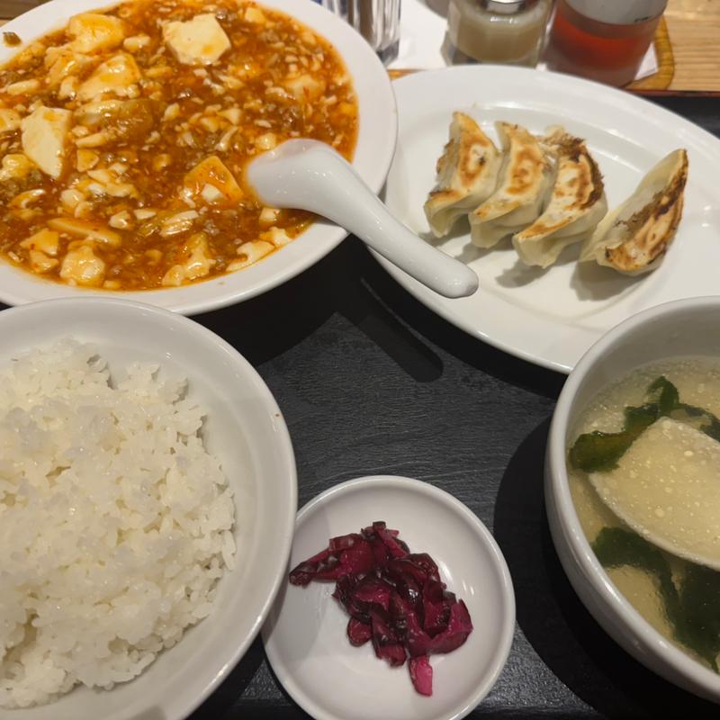 麻婆豆腐定食(ラーメン餃子館 小次郎 歌舞伎町店)