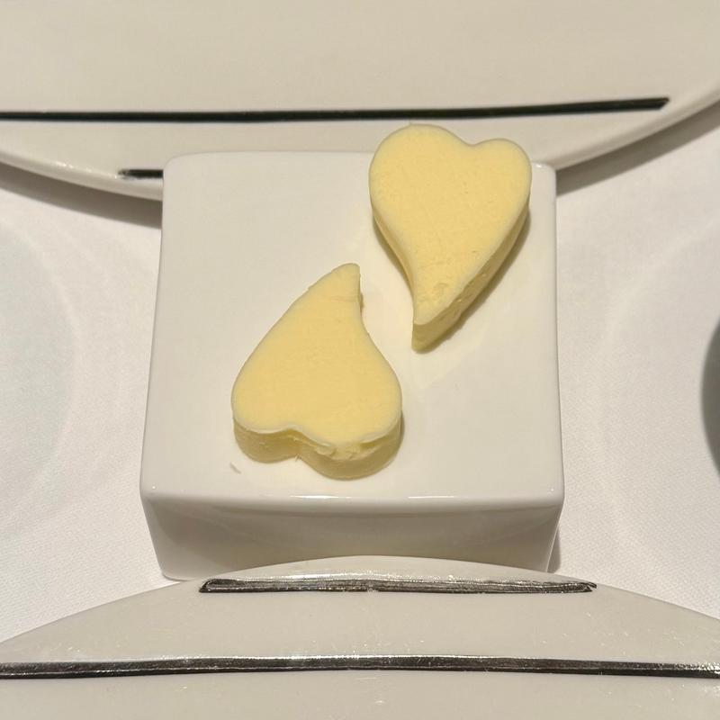 ランチコース　自家製パン(Steak Dining Vitis)