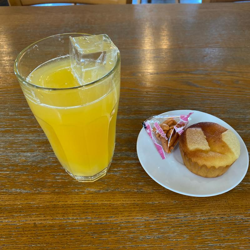 オレンジジュース(みるくカフェ )