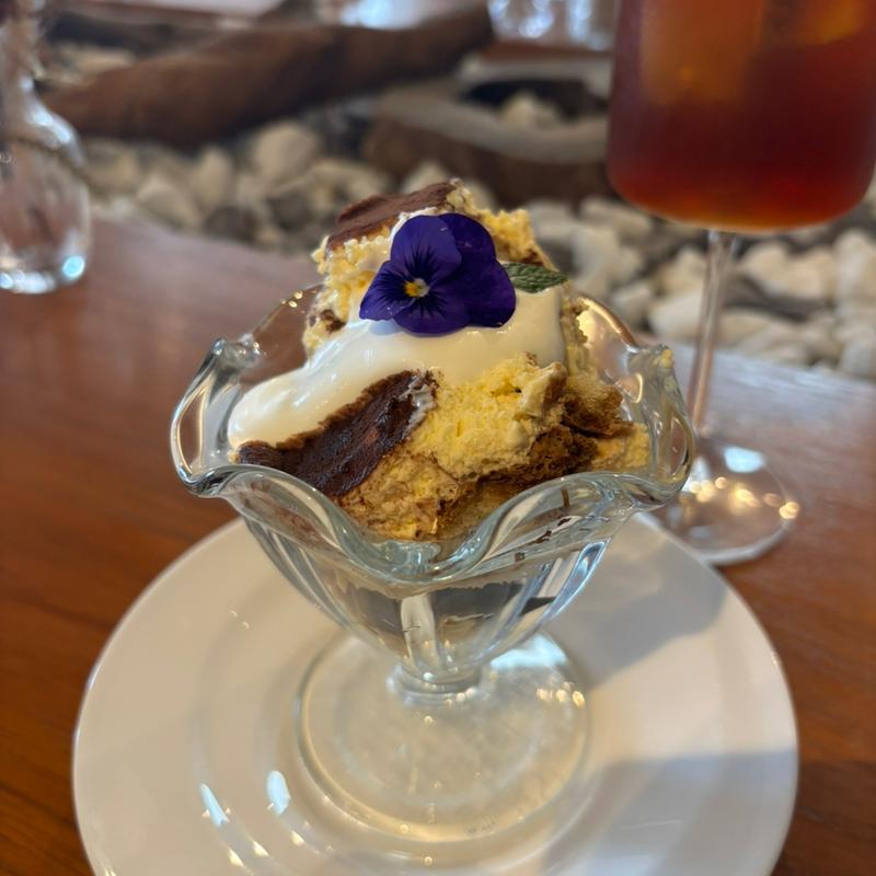 クラシック・ティラミス(花Lab.Nocturne 横浜元町店)