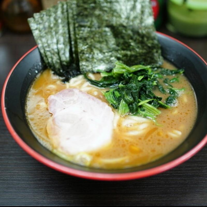 勝鬨ラーメン(横濱家系ラーメン 勝鬨家)