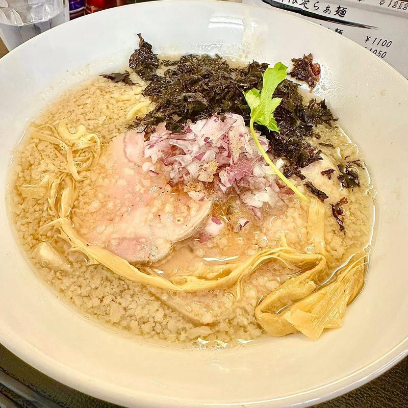 華煌流燕三条らぁ麺(中華そば 華煌（げっこう）)