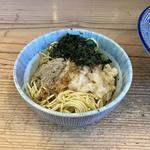 山椒香る背脂和え玉(五弦屋)