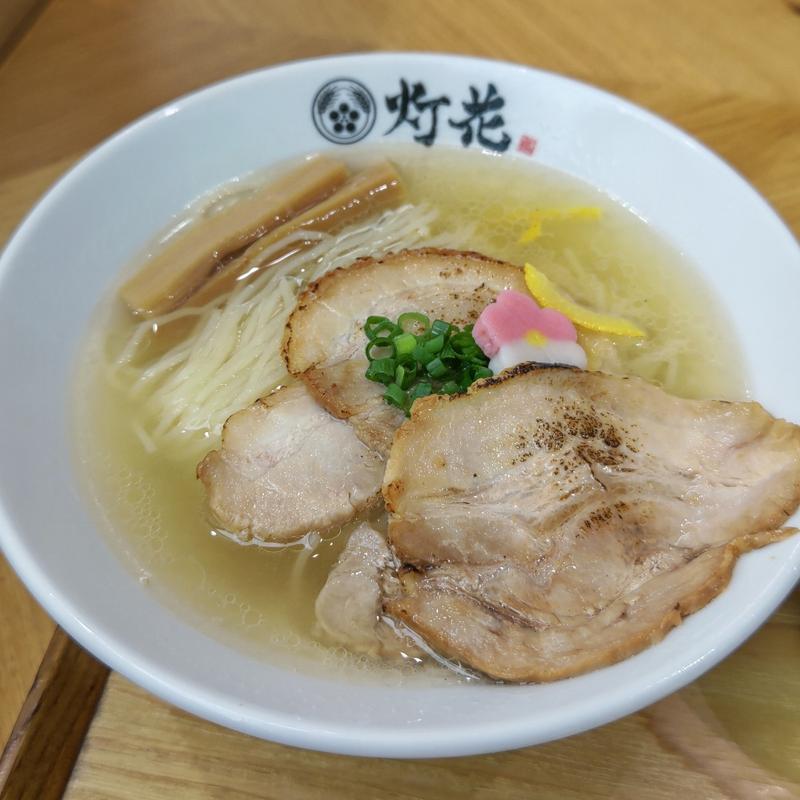鯛塩らぁ麺＋チャーシュー(鯛塩そば 灯花 横浜ワールドポーターズ店)