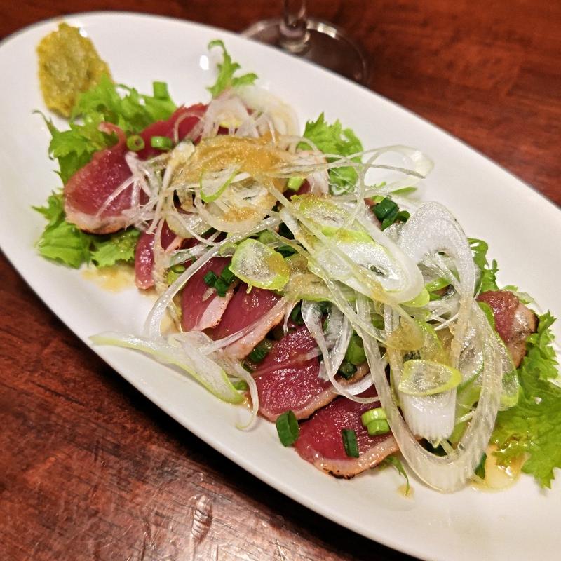 炙り鴨たたき(Wine Stand Basil)