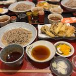 きのこ三種盛り天ざる蕎麦(やすらぎ亭)