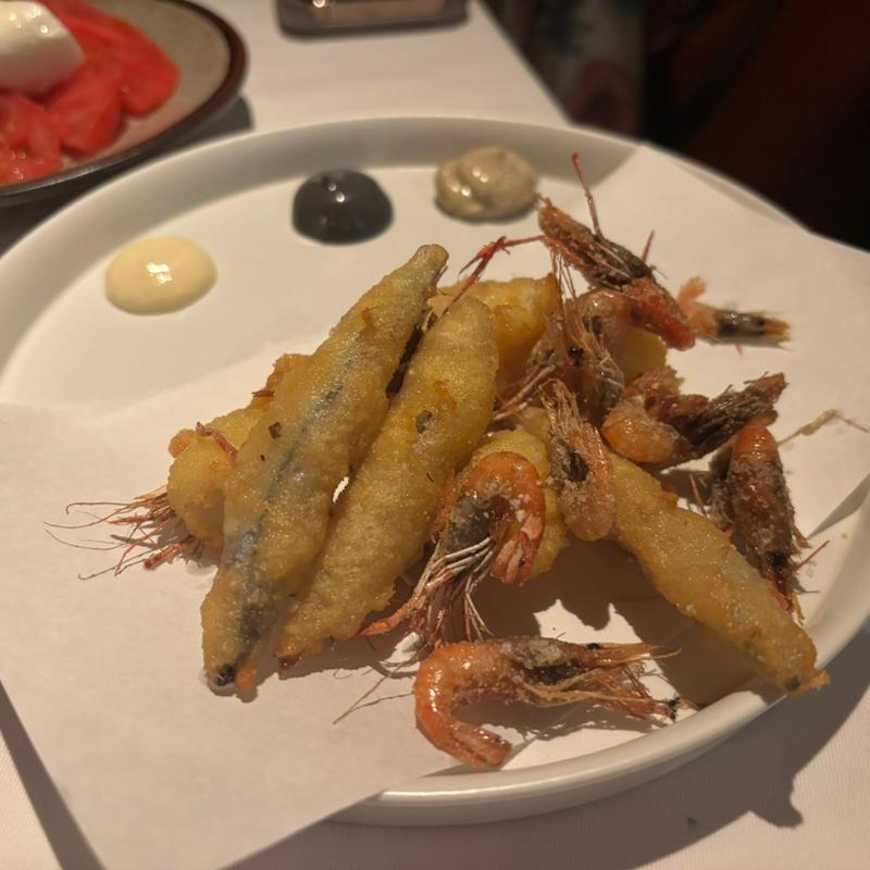 3種の海鮮フリット(アントニオ デル ポライオーロ （Antonio　del　Pollaiolo）)