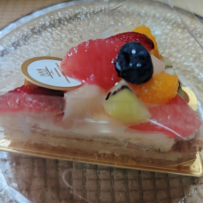 フルーツタルト(アンリ・シャルパンティエ 高槻阪急店)