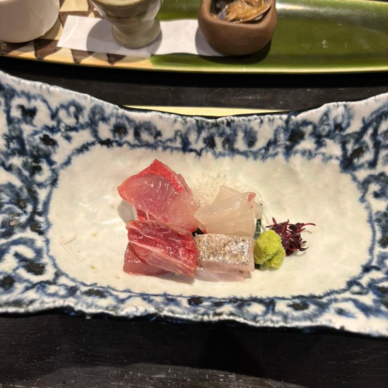 刺身(魚菜 由良 2号店 （ユラ）)