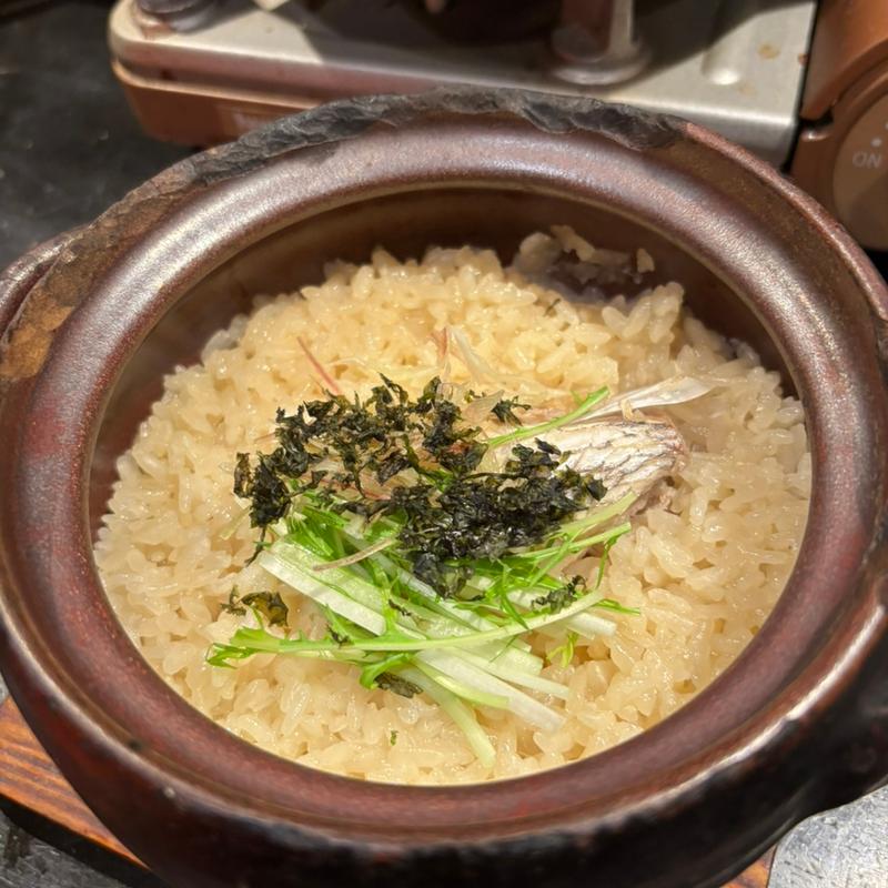 鯛めし(魚菜 由良 2号店 （ユラ）)