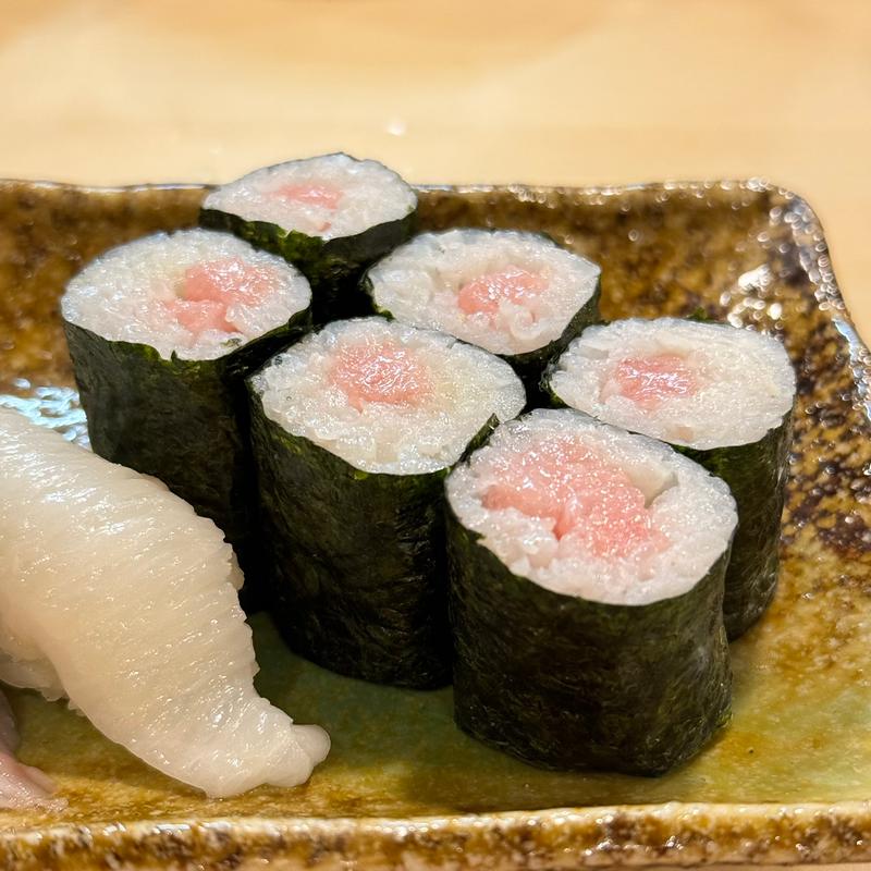 大とろ細巻(や台ずし 栄生駅前町)